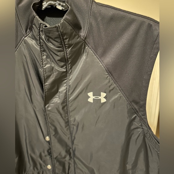 NEW WT UNDER ARMOUR COLDGEAR REACTOR RUN VEST BLACK SIZE LARGE SLEEVLESS - Picture 6 of 13